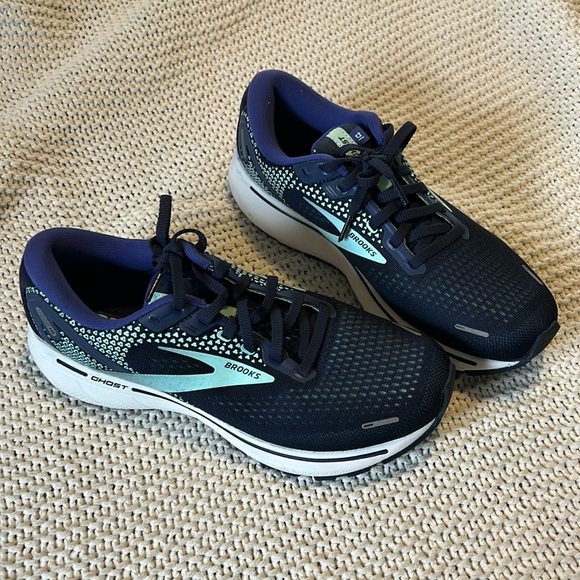 Brooks Shoes - #140 Brooks Ghost 14 Running Shoes Women’s (9)